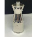 A HALLMARKED LONDON SILVER PEPPER MILL