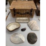 A WICKER PICNIC BASKET, THREE SHELLS, TWO PEARLESQUE DISHES AND A SNUFF BOX