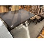 AN OAK DRAW LEAF REFECTORY STYLE TABLE, 45X28"