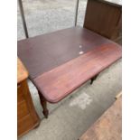 A VICTORIAN MAHOGANY PEMBROKE TABLE WITH SINGLE DRAWER, ON TURNED LEGS, 38" WIDE