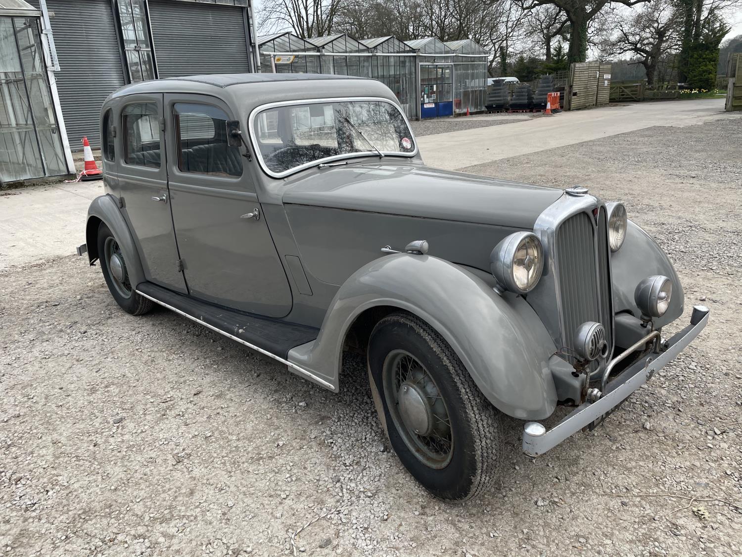 A 1937 ROVER 14 SALOON CAR, 1694 CC SIX CYLINDER, ON A V5C WITH ...