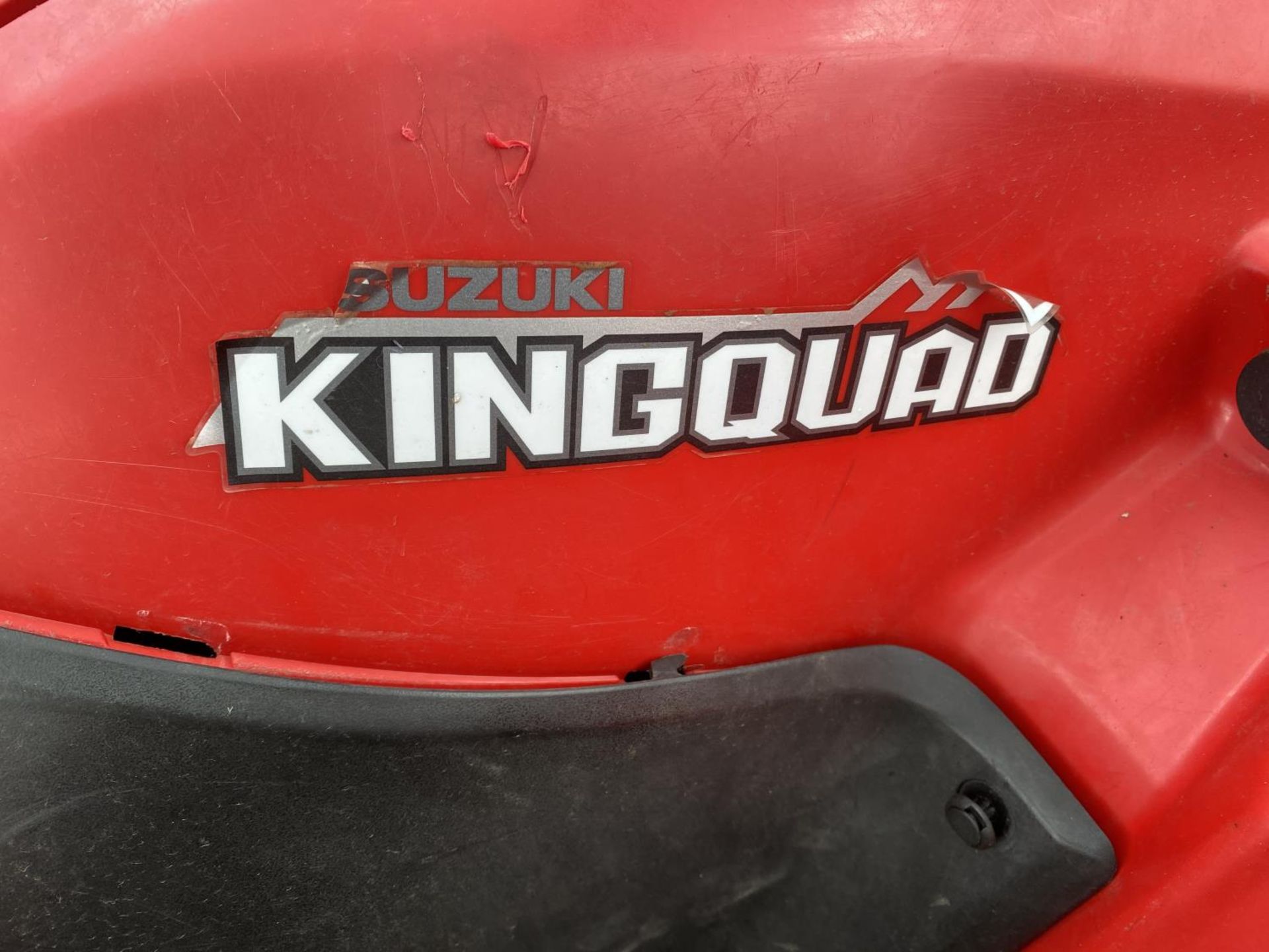A 2014 SUZUKI KING QUAD, 500 CC WITH POWER STEERING - SEE VIDEO OF VEHICLE STARTING AND RUNNING AT - Image 3 of 3