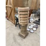 A TALL DECORATIVE CHIMNEY POT (H:205CM)