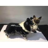 TWO ITEMS OF BESWICK TO INCLUDE A COLLIE DOG AND A SIAMESE CAT A/F