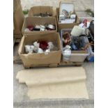 AN ASSORTMENT OF HOUSEHOLD CLEARANCE ITEMS TO INCLUDE COMEMERATIVE CERAMICS ETC