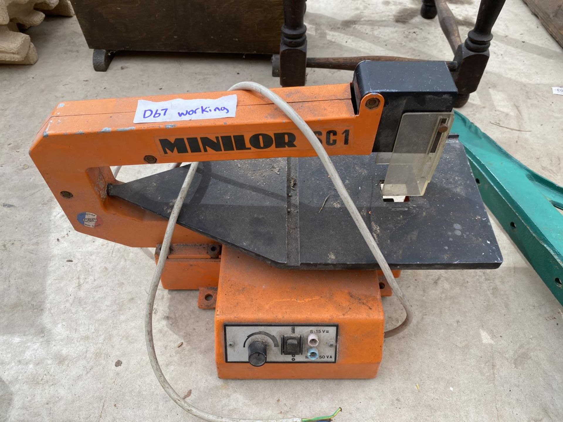 AN ELECTRIC MITRE SAW AND A MINILOR SCROLL SAW BOTH BELIEVED WORKING ORDER BUT NO WARRANTY - Image 2 of 3