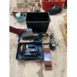 AN ASSORTMENT OF POWER TOOLS TO INCLUDE A BELT SANDER, A BOSCH JIGSAW AND A MAKITA GRINDER ETC