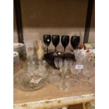 VARIOUS MIXED GLASSWARE TO INCLUDE FRUIT BOWL, WINE AND ETCHED VINTAGE SHERRY GLASSES, BUD VASES