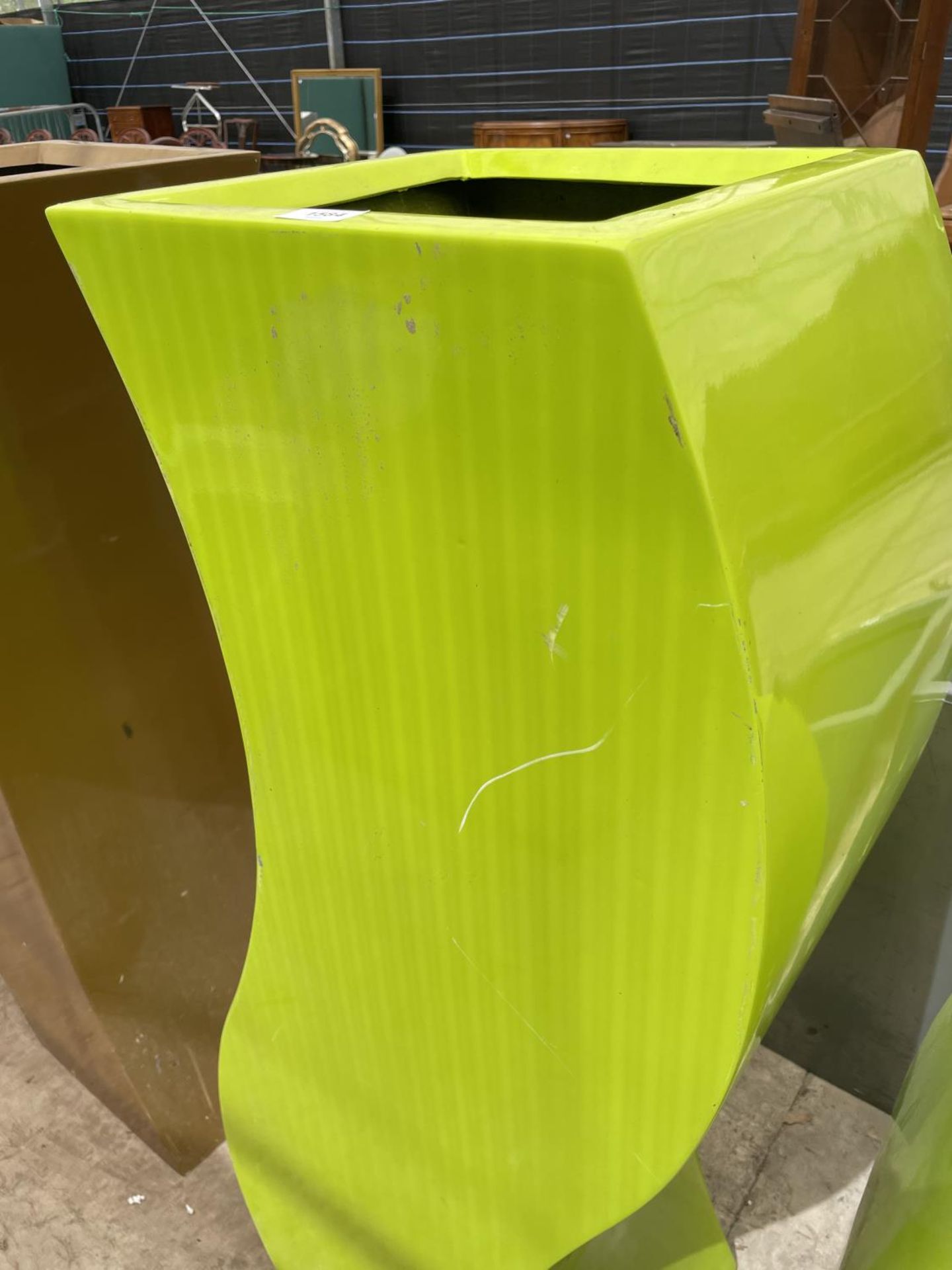 TWO CURVED GREEN FIBRE GLASS PALNTERS (H:120CM AND H:90CM) - Image 2 of 4