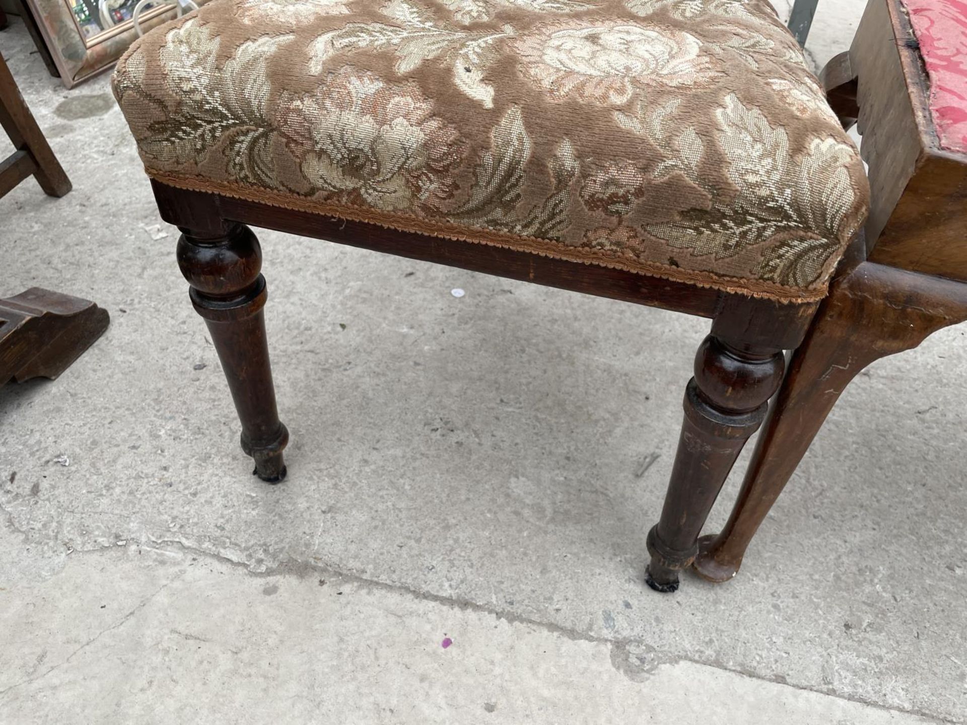 A VICTORIAN DINING CHAIR - Image 2 of 2