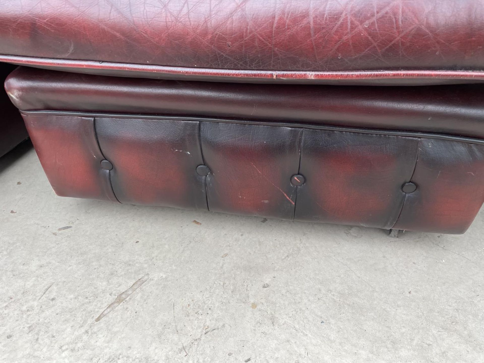 TWO OXBLOOD LEATHER ARMCHAIRS WITH BUTTONED BACK AND ARMS - Image 4 of 7