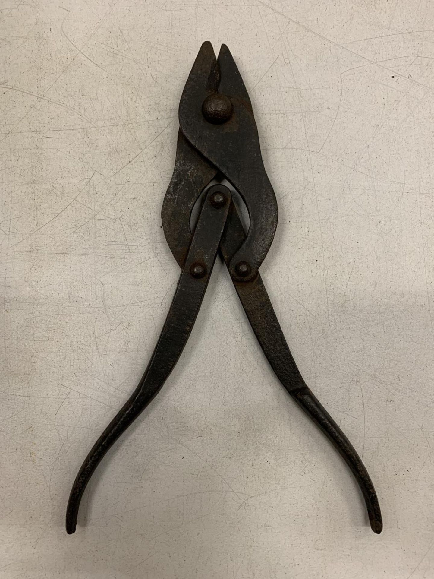 A PAIR OF WWI WIRE CUTTERS