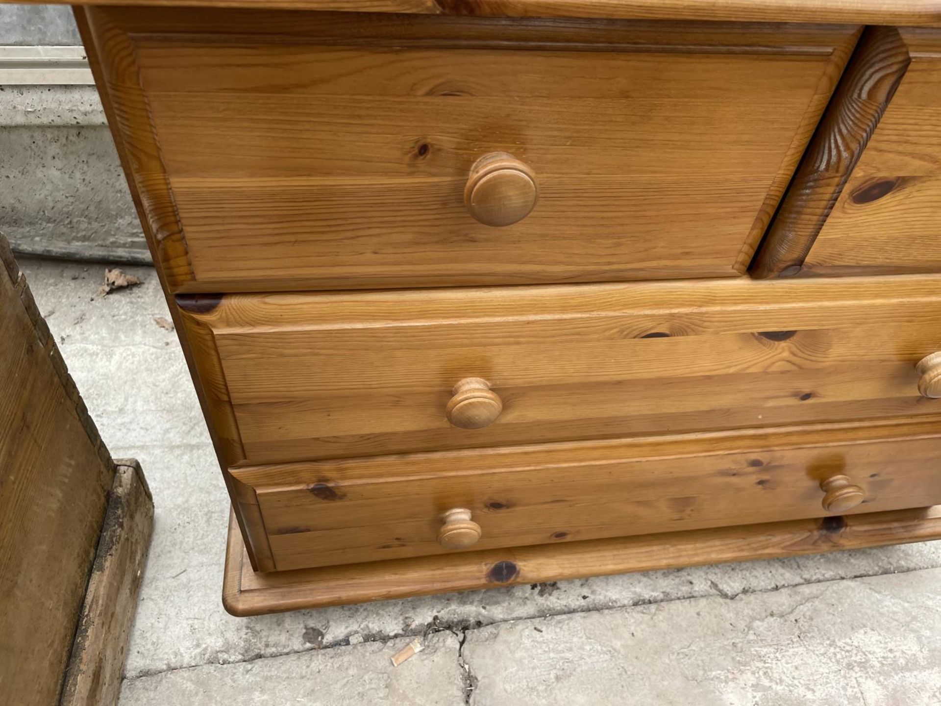 A MODERN PINE CHEST OF TWO SHORT AND TWO LONG DRAWERS, 32" WIDE - Image 3 of 3