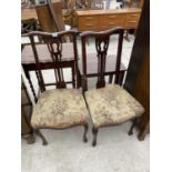 A PAIR OF SPLAT BACK DINING CHAIRS