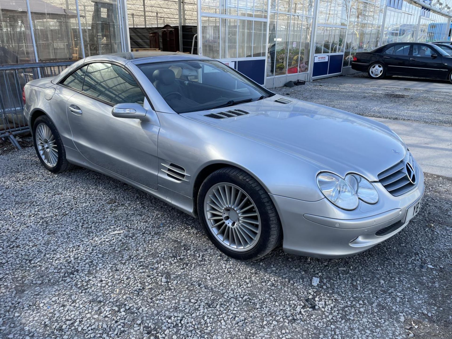 A 2004 MERCEDES SL 350 AUTO CONVERTIBLE. REGISTRATION Y8 SMH. 3724 CC FROM A DECEASED'S ESTATE (