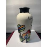 A LORNA BAILEY VASE FANTASIA COTTAGE