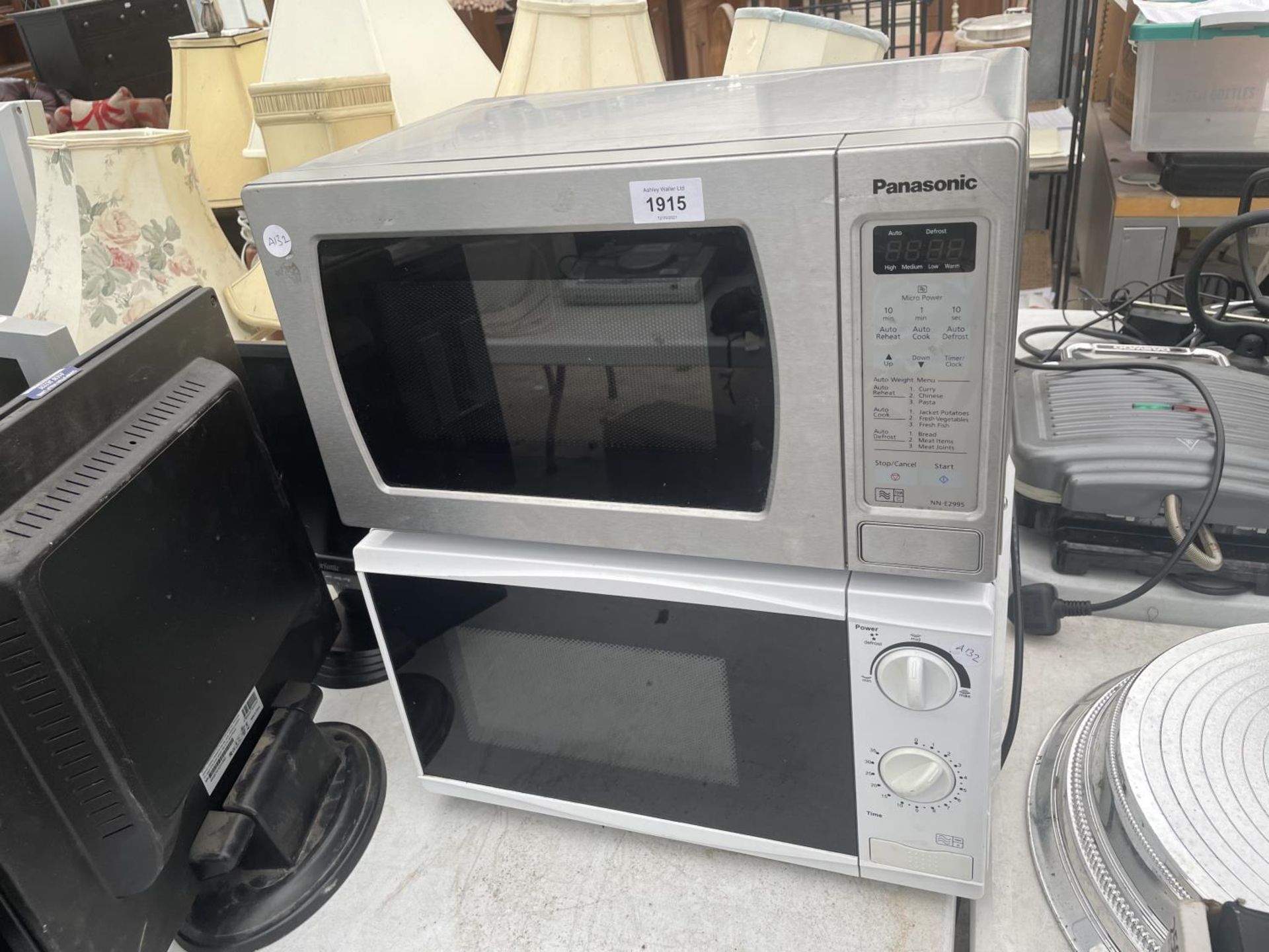 TWO 700 WATT MICROWAVES TO INCLUDE A STAINLESS STEEL PANASONIC