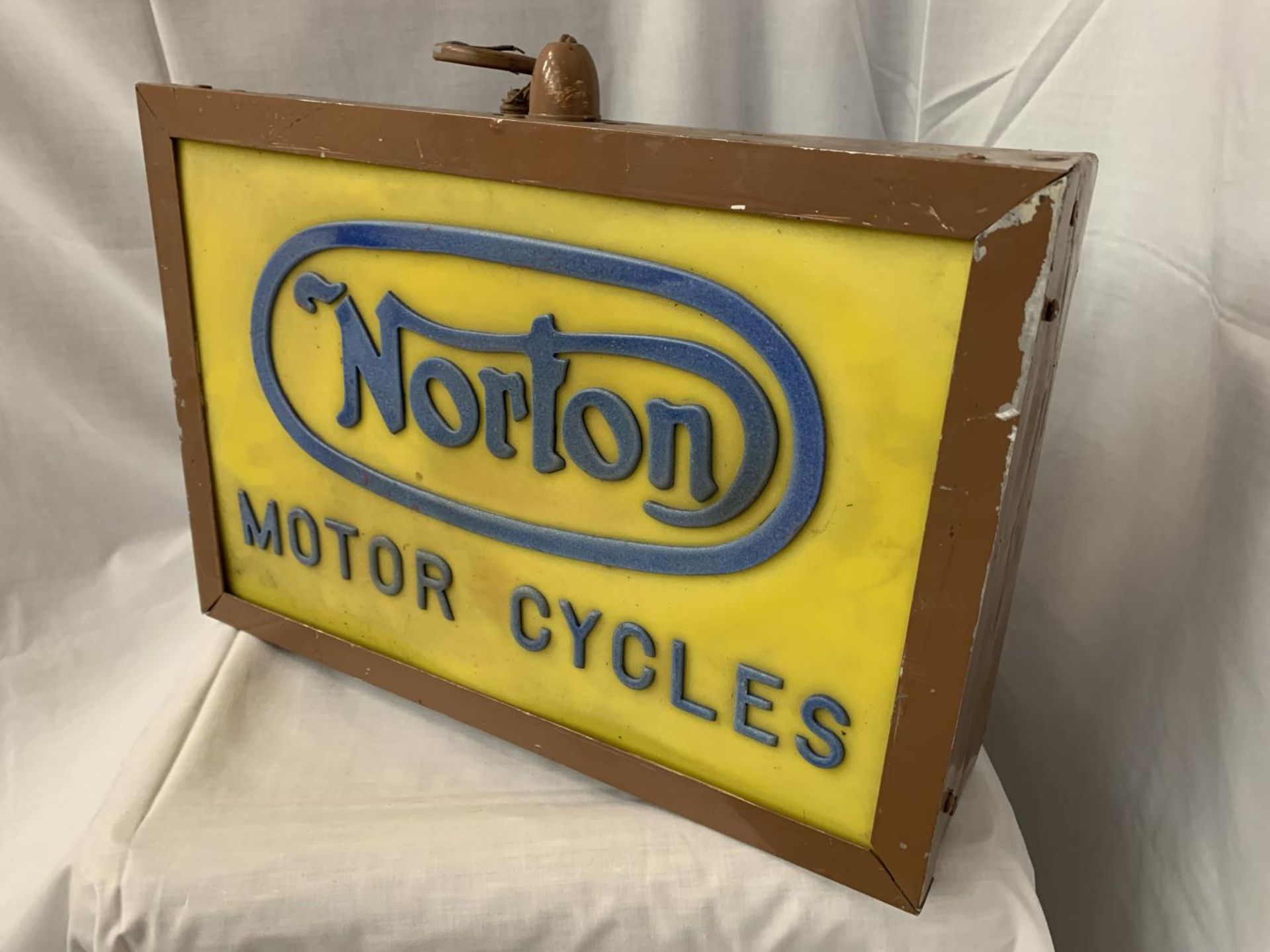 AN ILLUMINATED 'NORTON MOTOR CYCLES' SIGN - Image 2 of 2