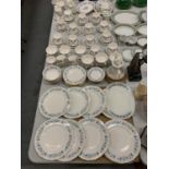 A LARGE QUANTITY OF COLCLOUGH CHINA TO INCLUDE A TEA SET WITH ELEVEN TRIOS AND SEVEN TEACUPS WITH