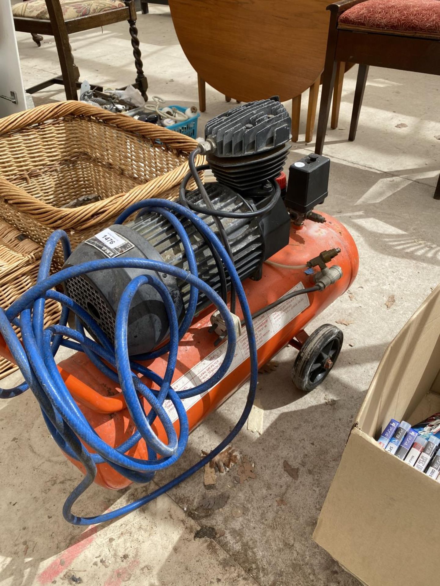 AN AIRMAC AIR COMPRESSOR - Image 2 of 2