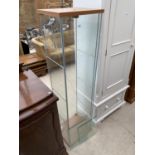 A MODERN SQUARE DISPLAY CABINET, 17X14", 63" HIGH