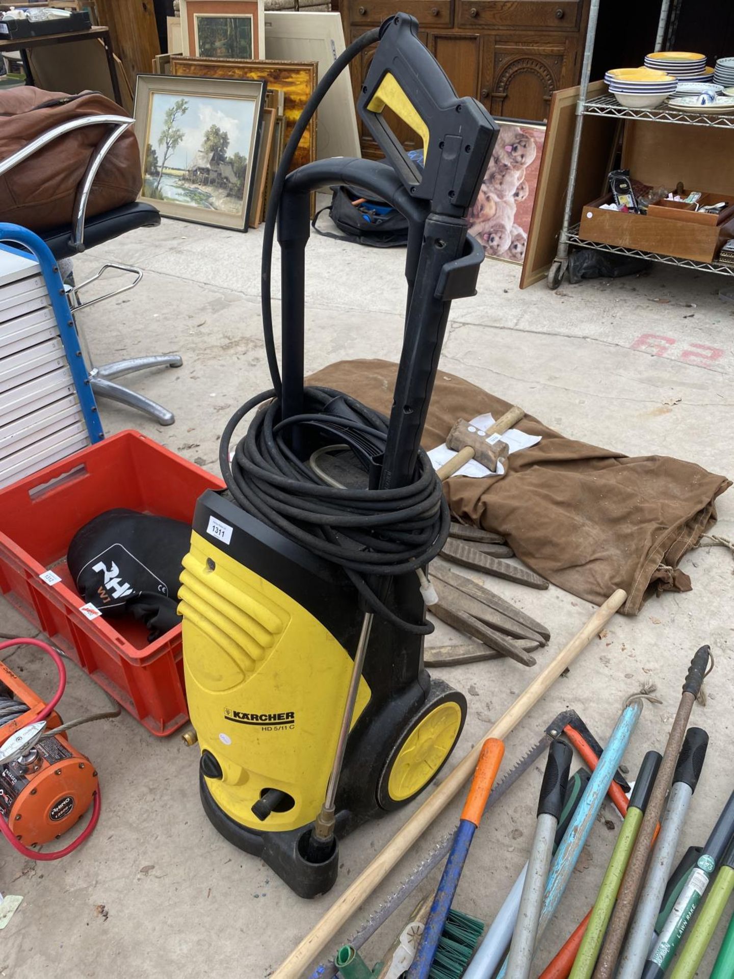 A KARCHER HD 5/11C PRESSURE WASHER - Image 2 of 3