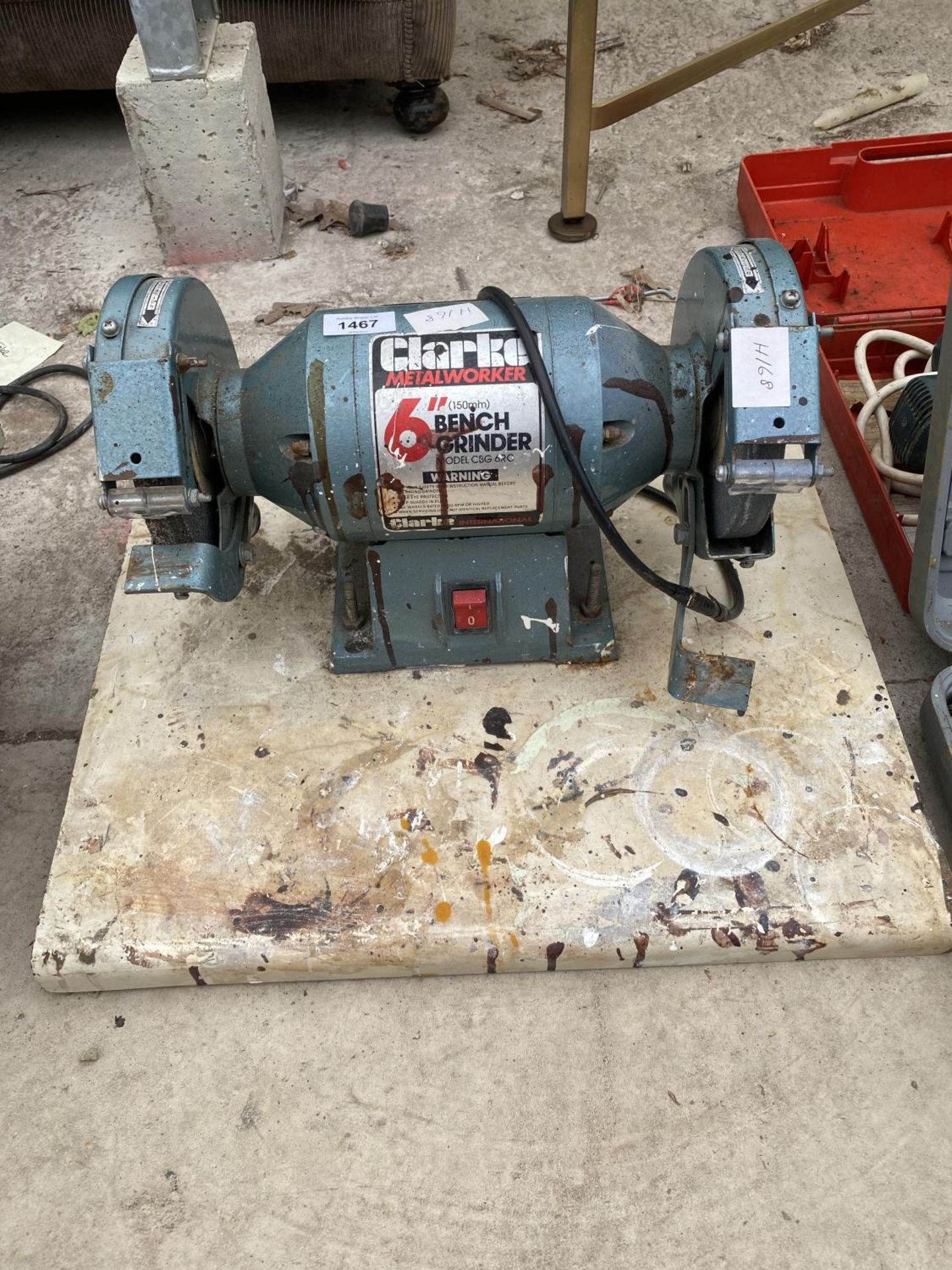 A CLARKE METAL WORK 6" BENCH GRINDER