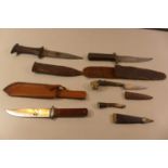 FIVE ASSORTED HUNTING KNIVES, BLADE LENGTHS FROM 9CM TO 15CM