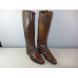 A PAIR OF WORLD WAR I PERIOD BROWN LEATHER OFFICERS BOOTS