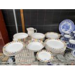 AN ASSORTMENT OF CERAMIC WARE TO INCLUDE MEXICANA MIDWINTER PLATES AND SERVING DISHES ETC