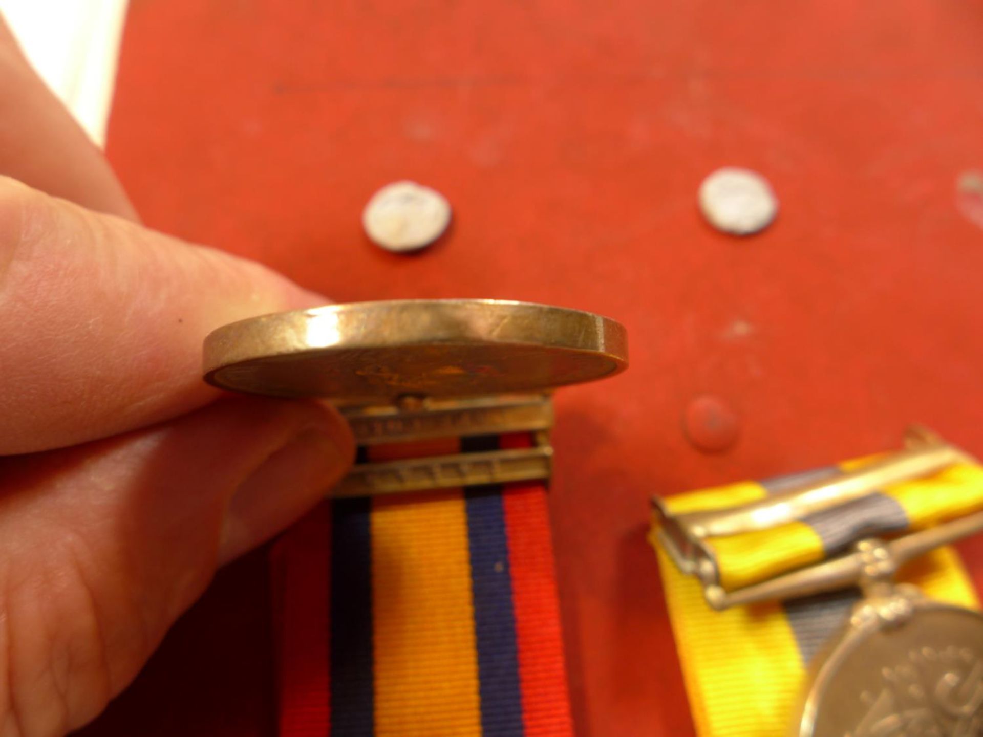 FOUR WORLD WAR II FRAMED MEDALS PLUS FURTHER MEDALS - Bild 3 aus 24