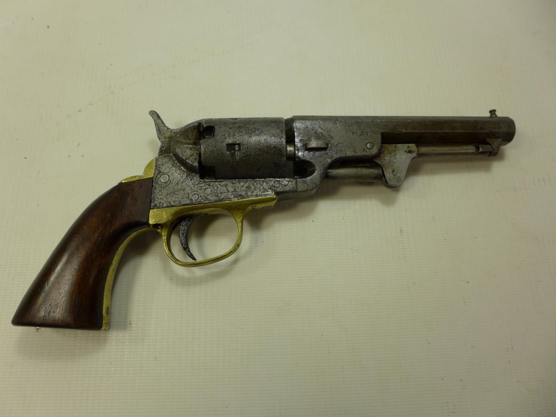 AN AMERICAN COLT EXTRA FIVE, SHOT .35 CALIBRE REVOLVER, 12CM BARREL - Image 2 of 9