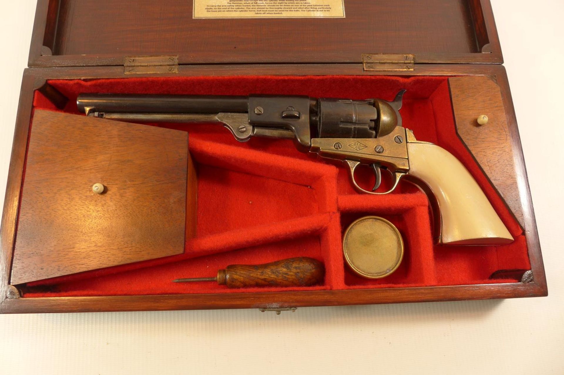 A CASED REPLICA BKA 98 NON FIRING COLT REVOLVER, WITH 19CM BARREL