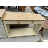 A MODERN CONSOLE TABLE WITH TWO DRAWERS AND OAK EFFECT TOP, 42" WIDE