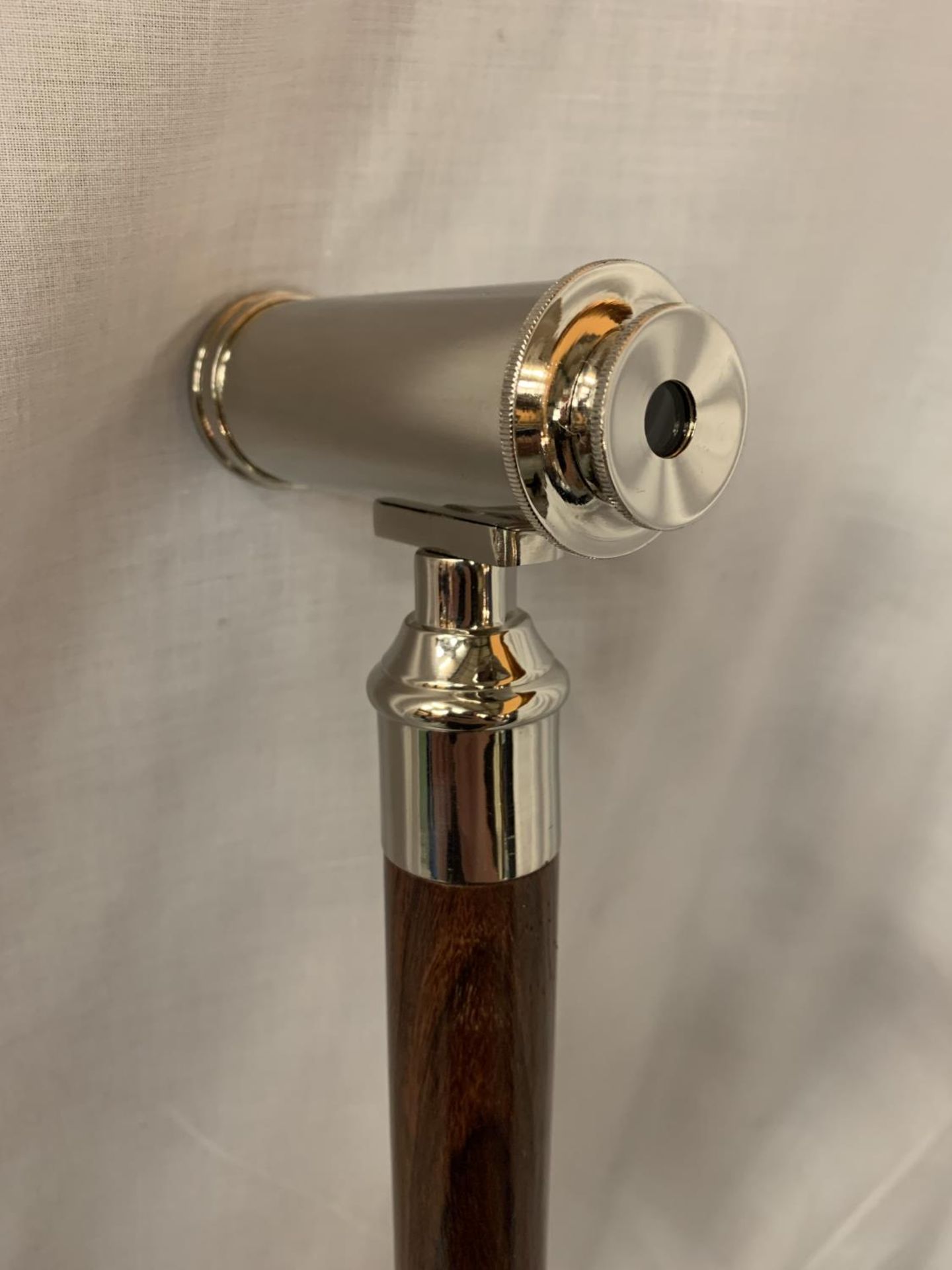 A WALKING STICK WITH A TELESCOPE HANDLE - Image 3 of 4