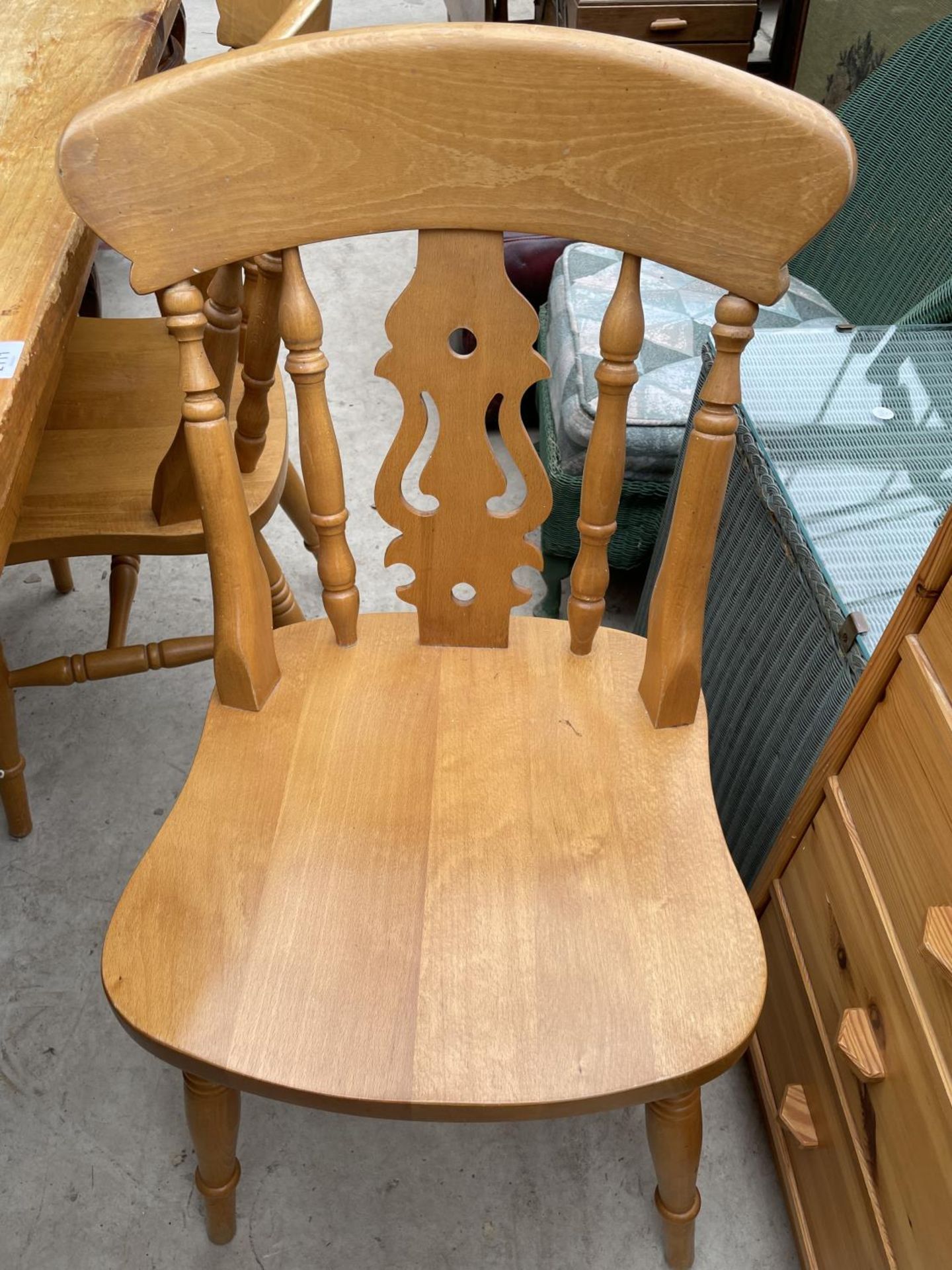 A VICTORIAN STYLE PINE FARMHOUSE KITCHEN TABLE, 74X32" AND FOUR CHAIRS - Image 4 of 5