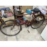 A GENT'S RALEIGH BICYCLE
