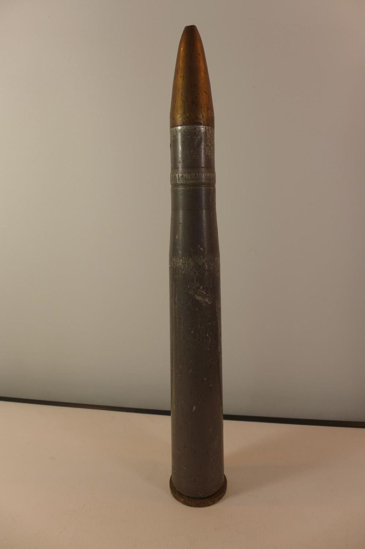 A BRITISH 40MM BOFORS DRILL ROUND HEIGHT 46CM