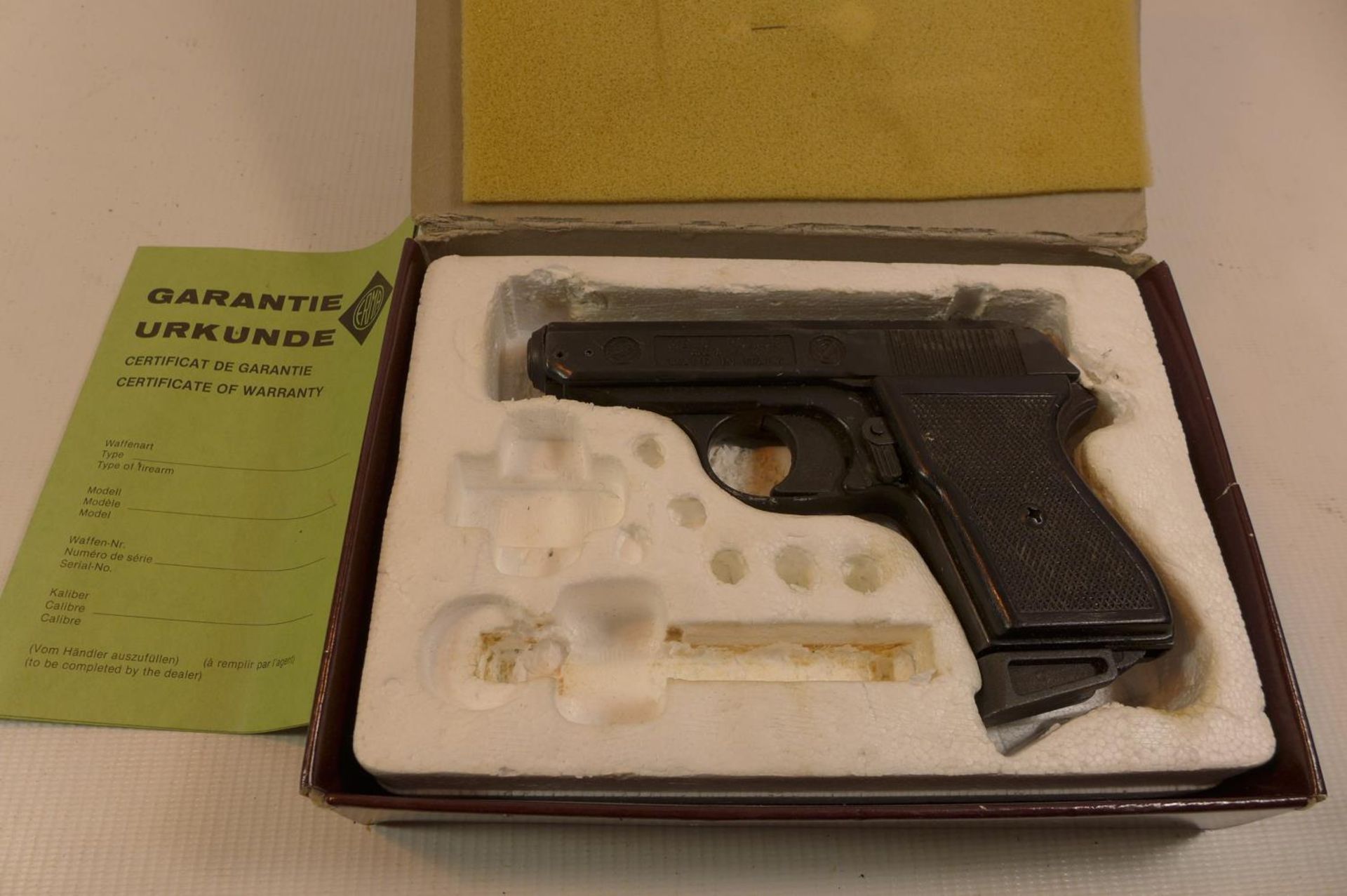 A BOXED WEBLEY ME8 POLICE 8MM BLANK FIRING UPWARD VENTING SEMI AUTOMATIC PISTOL