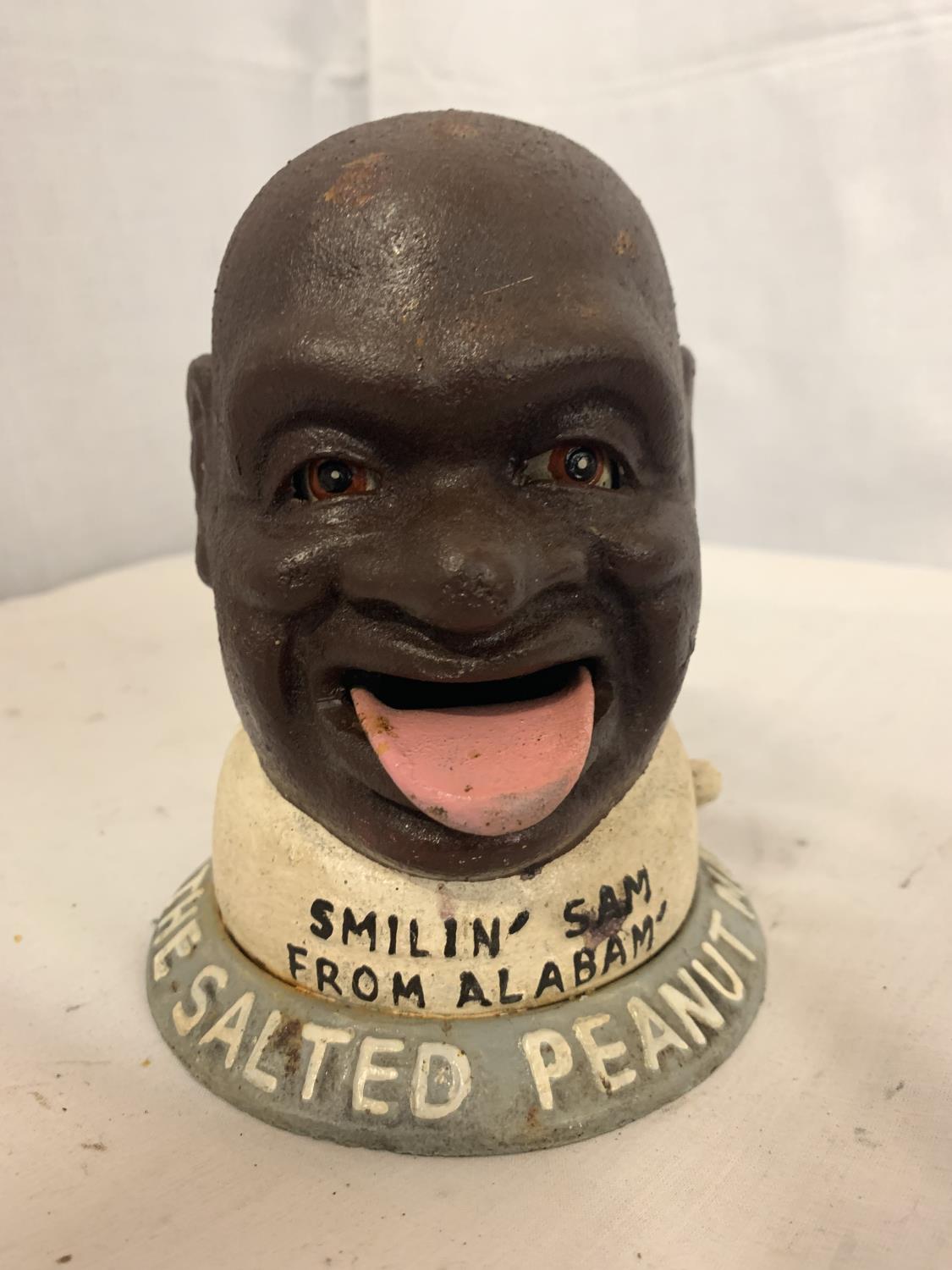 A VINTAGE STYLE CAST IRON MONEY BOX 'THE SALTED PEANUT MAN' - Image 4 of 4