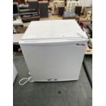 A WHITE CURRYS ESSENTIAL COUNTER TOP FRIDGE BELIEVED WORKING BUT NO WARRANTY