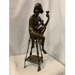 A LARGE BRONZE SCULPTURE OF A DECO STYLE SEATED LADY DRINKING COCKTAILS H:55CM