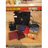 A SELECTION OF ITEMS TO INCLUDE TWO SETS OF BINOCCULARS, A 1933 BOXED CARD GAME AND A BOXED MATCHBOX