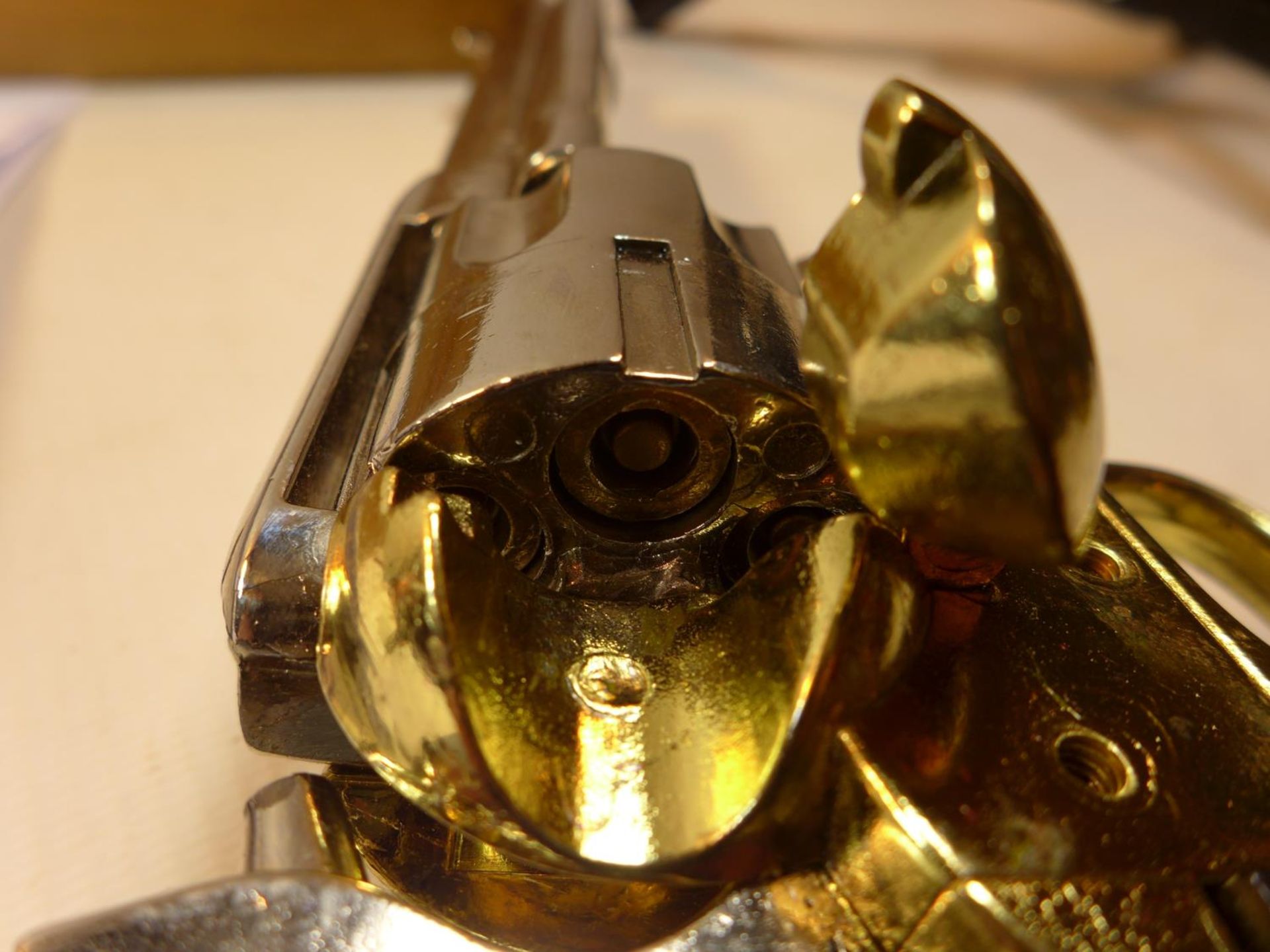 A CASED REPLICA, NON FIRING COLT ARMY 45 CALIBRE REVOLVER, 14CM BARREL - Image 5 of 6