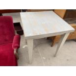 A MODERN PAINTED KITCHEN TABLE ON TAPERED LEGS, 25" SQUARE