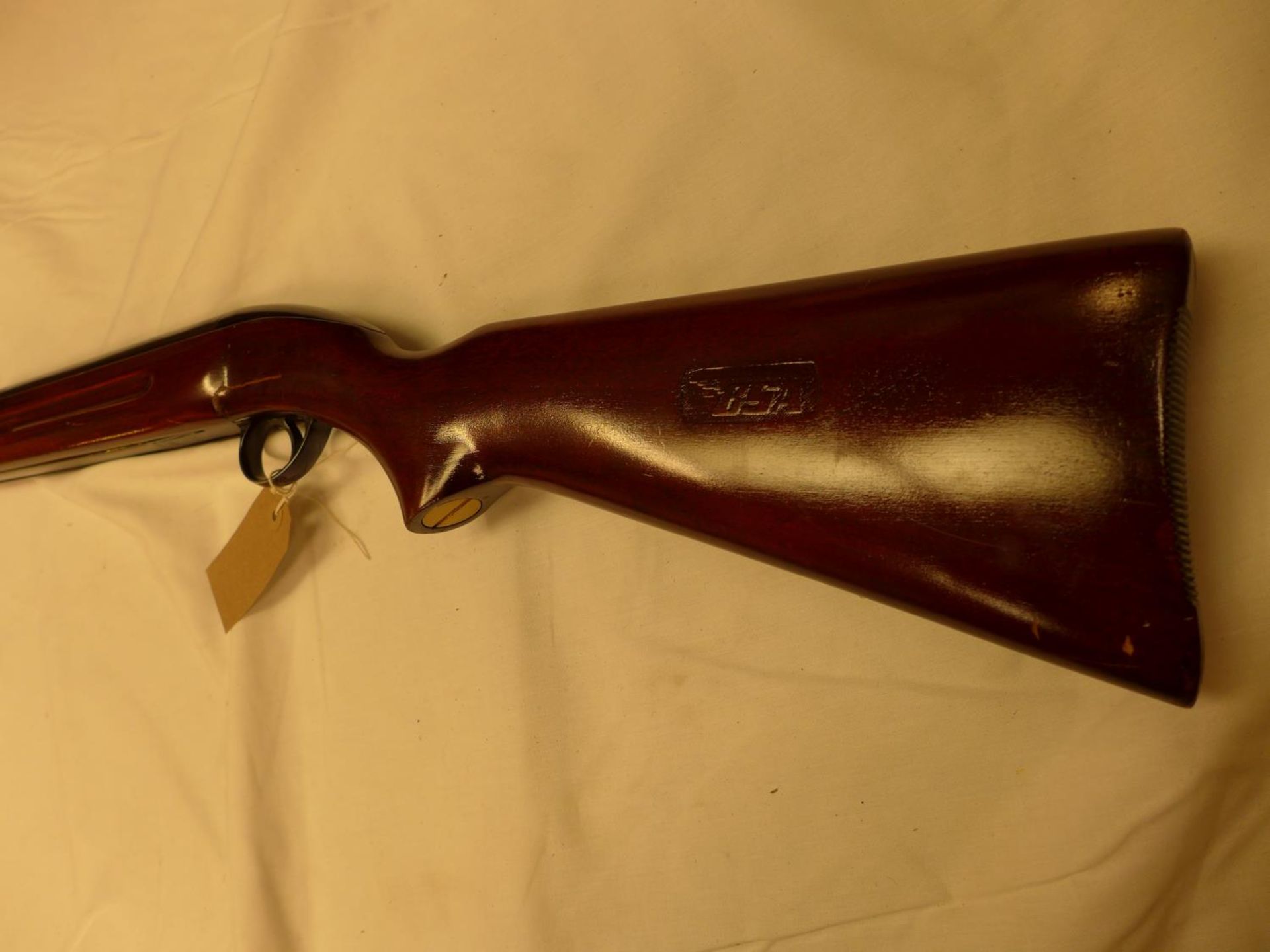 A B.S.A. 'AIRSPORTER' .22 CALBIRE UNDERLEVER AIR RIFLE, 47CM BARREL, WOODEN STOCK - Image 3 of 6
