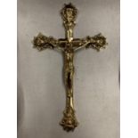 A POLISHED BRASS CRUCIFIX H:12"