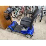 A FORU ELECTRIC MOBILITY SCOOTER WITH CHARGER (NO KEY)
