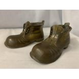 TWO HEAVY BRASS BOOTS L:19CM