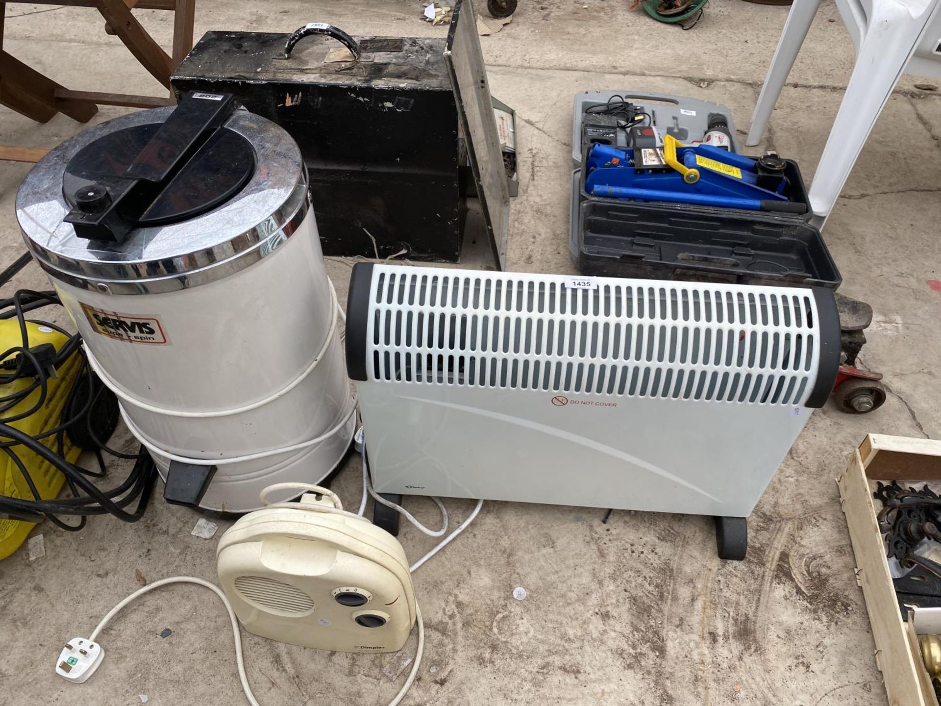 TWO ELECTRIC HEATERS, A SPIN DRYER A PRESSURE WASHER AND AN ALADDIN HEATER - Image 2 of 4